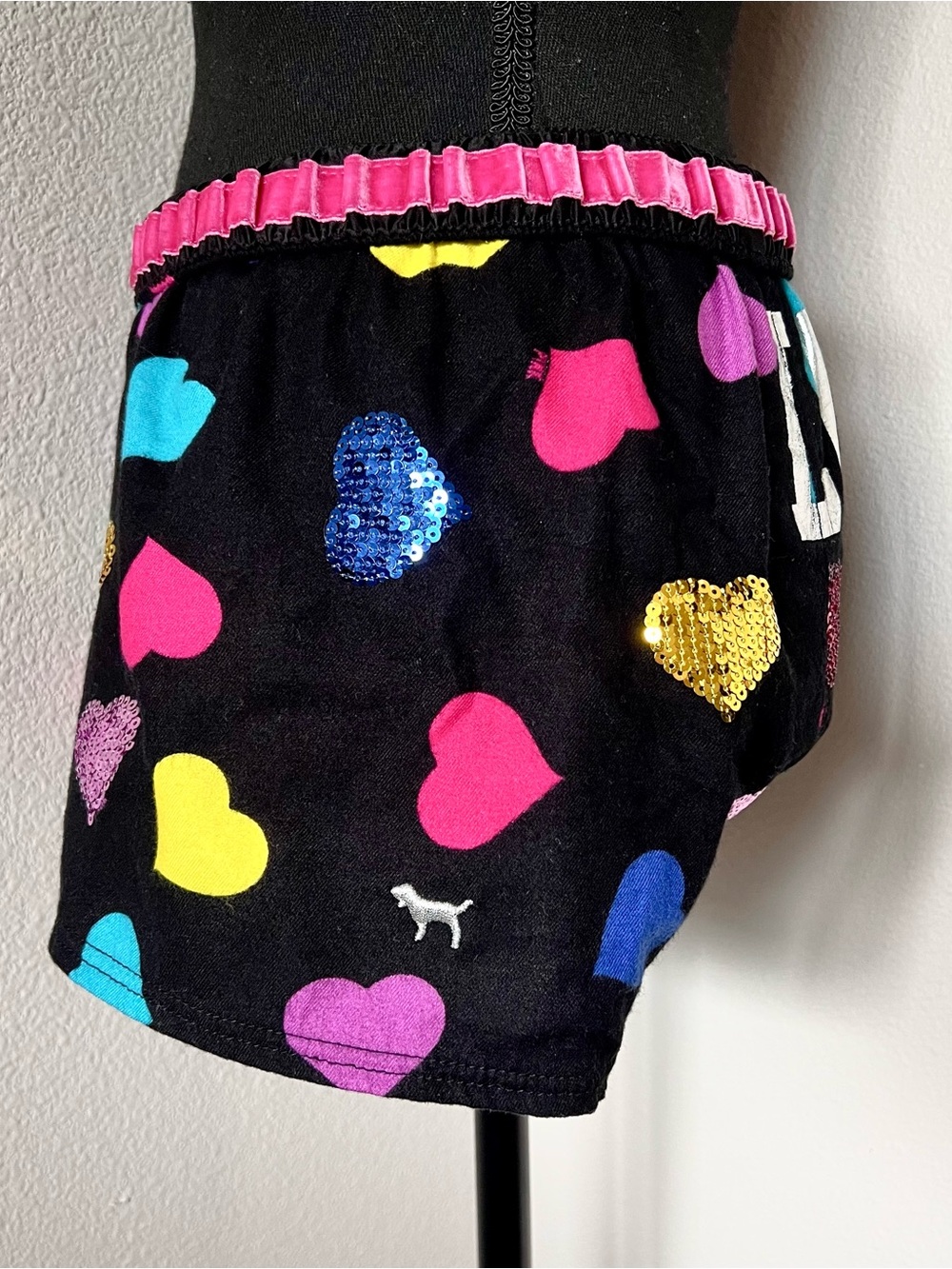 RARE EXC • VS PINK “Warm Me Up” Tank & Sequin Heart Shorts Sleep Set • - Picture 9 of 15